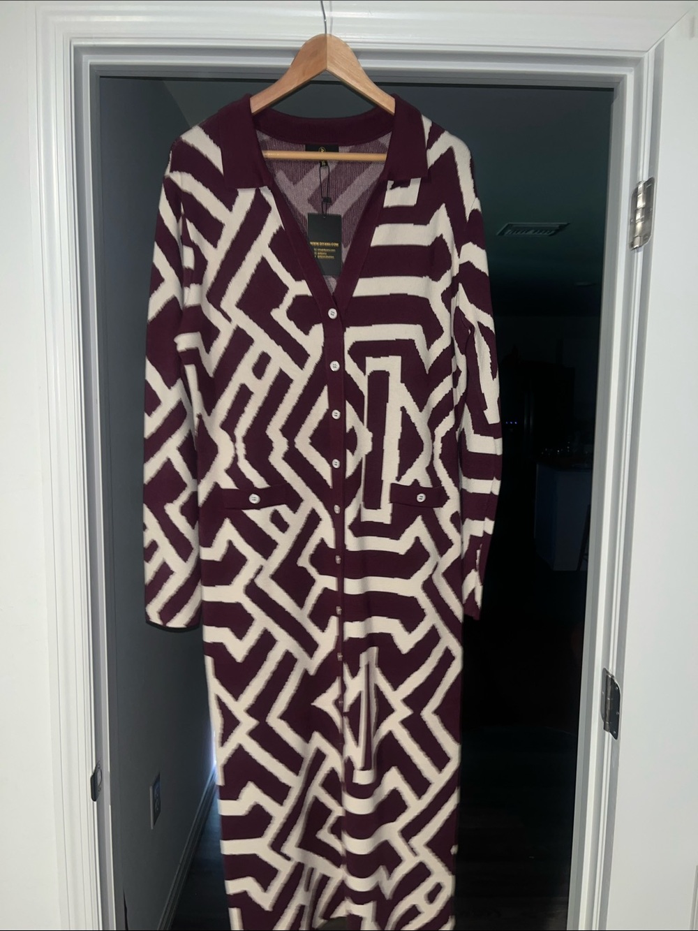 Fawzia Women’s African Print Button Up Sweater Dress (Cream Berry Tribal)